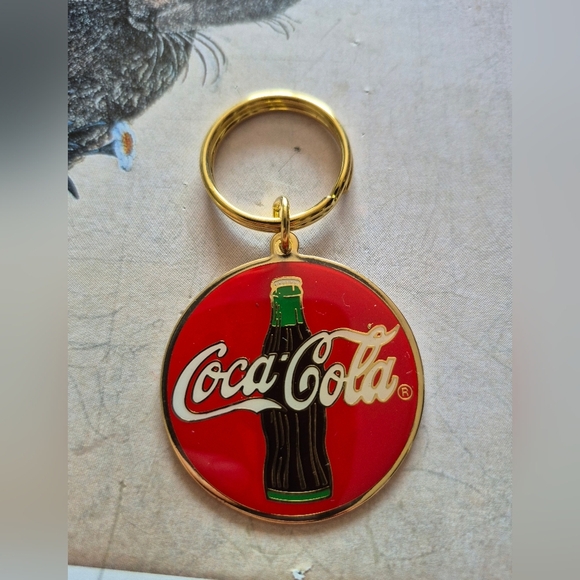 Coca Cola Red and Gold Keychain - Picture 1 of 3